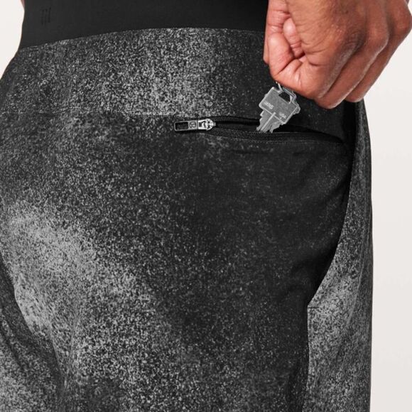 Lululemon T.H.E. Short *Linerless 11" - Picture 3 of 8